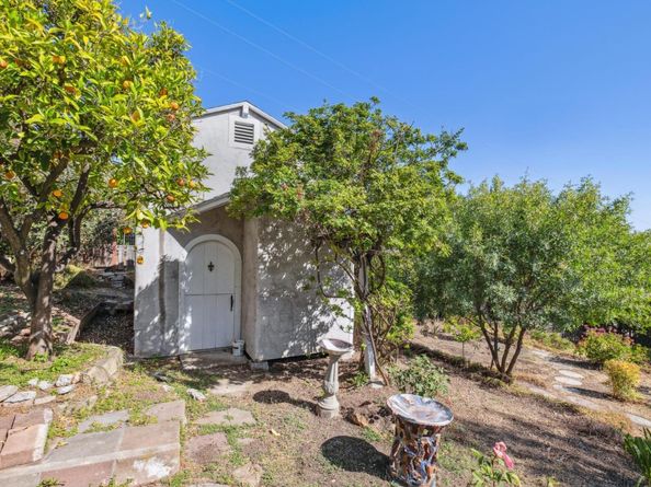 10741 Ridgeview Avenue, San Jose CA 95127