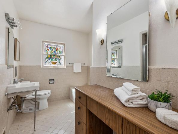 10741 Ridgeview Avenue, San Jose CA 95127
