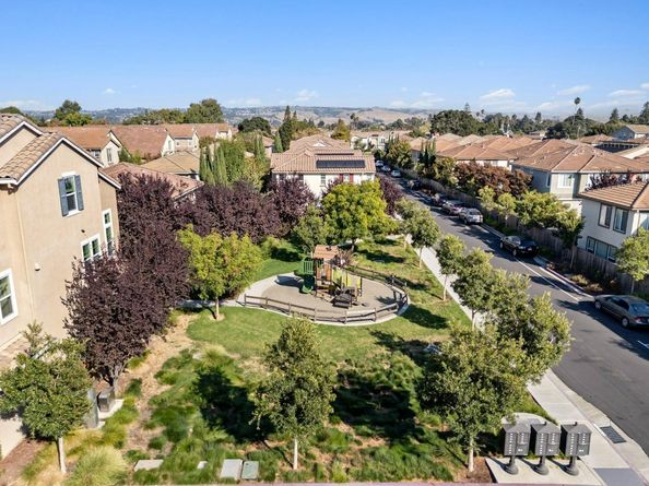 1512 Hayden Street, Hayward CA 94545