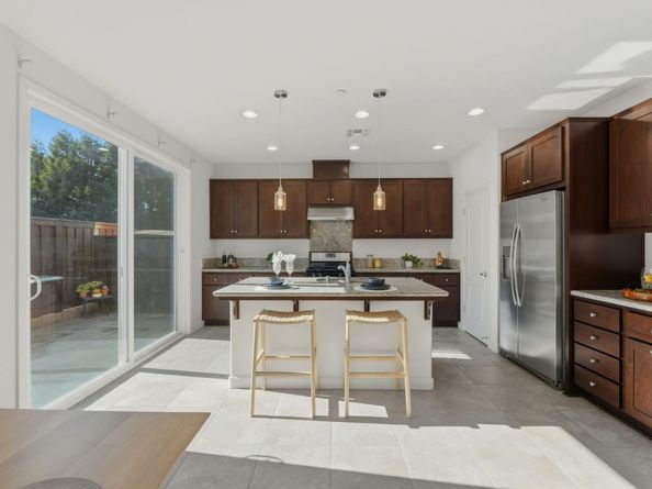 1512 Hayden Street, Hayward CA 94545