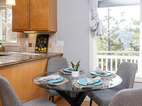 2702 Monte Cresta Dr, Belmont CA 94002