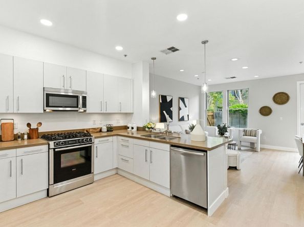 866 Altaire Walk, Palo Alto CA 94303