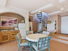 2930 Privet Drive, Hillsborough CA 94010