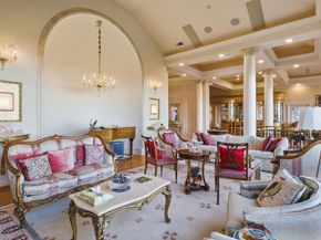 2930 Privet Drive, Hillsborough CA 94010