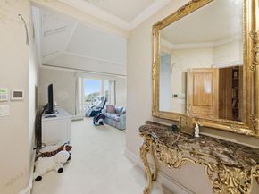 2930 Privet Drive, Hillsborough CA 94010