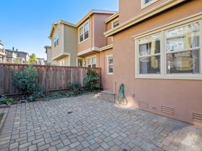 6264 Rocky Point Court, Oakland CA 94605