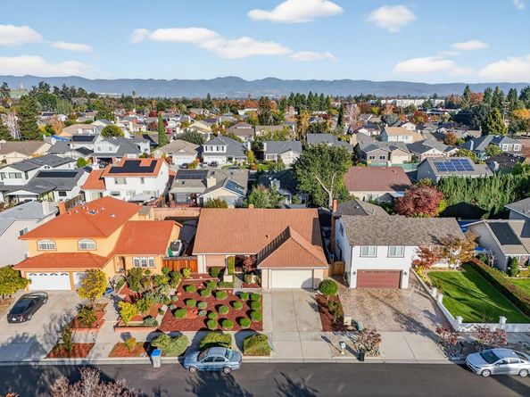 4464 Bald Eagle Way, San Jose CA 95118