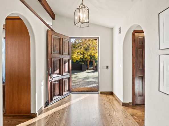 707 Vista Drive, Redwood City CA 94062