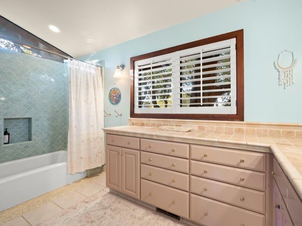 707 Vista Drive, Redwood City CA 94062