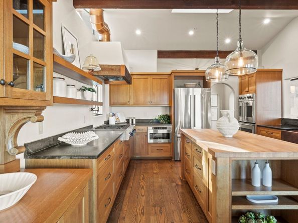 707 Vista Drive, Redwood City CA 94062