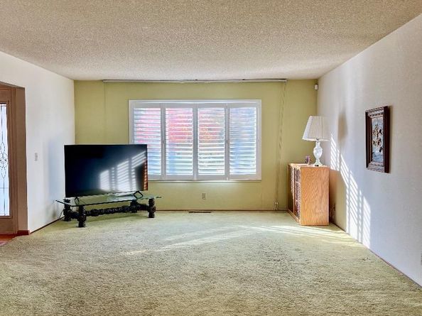 7290 Orchard Drive, Gilroy CA 95020