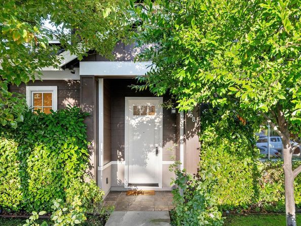 1587 Kentfield Avenue, Redwood City CA 94061