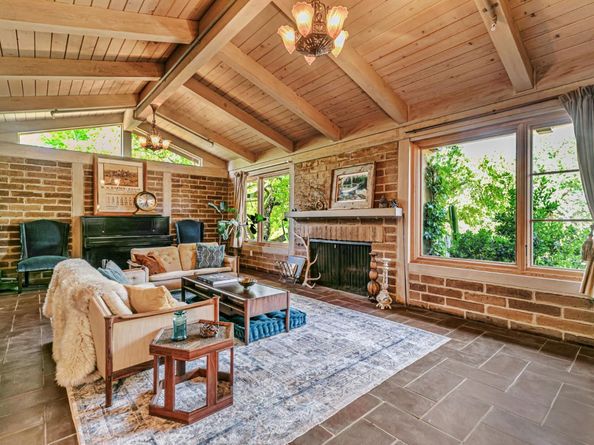 15393 Via Caballero, Monte Sereno CA 95030