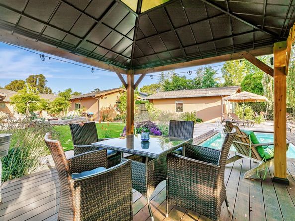 15393 Via Caballero, Monte Sereno CA 95030