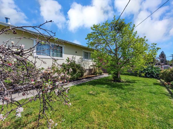 28030 E 10th Street, Hayward CA 94544