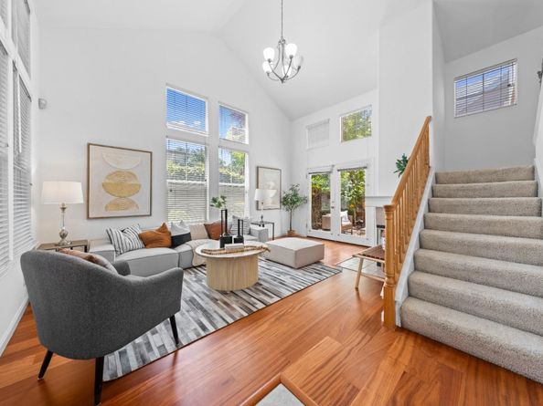 298 S Rengstorff Avenue, Mountain View CA 94040