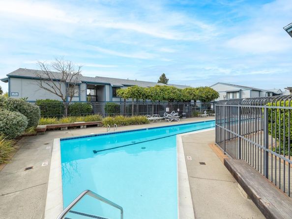 1925 46th Avenue 60, Capitola CA 95010