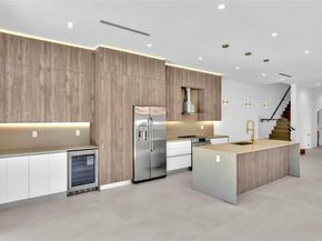 2945 SW 37th Ct LEFT, Miami FL 33134