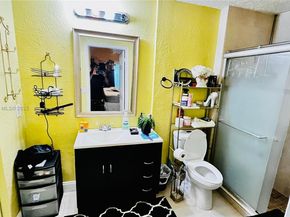 Undisclosed Address #A11892801, North Lauderdale FL 33068