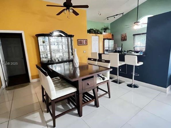 Undisclosed Address #A11892801, North Lauderdale FL 33068