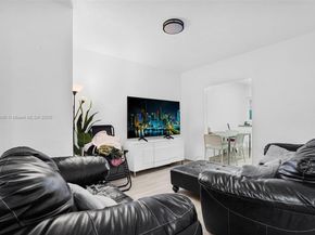 1090 NW 77th St, Miami FL 33150