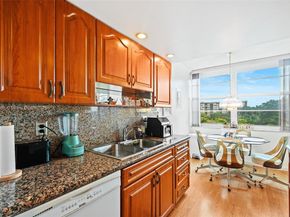 900 Saint Charles Pl 419, Pembroke Pines FL 33026