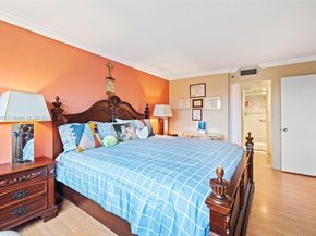 900 Saint Charles Pl 419, Pembroke Pines FL 33026