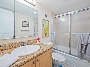 900 Saint Charles Pl 419, Pembroke Pines FL 33026