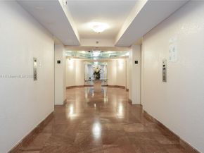 3500 Mystic Pointe Dr 2206, Aventura FL 33180