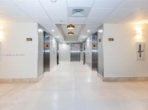 3500 Mystic Pointe Dr 2206, Aventura FL 33180