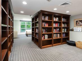 3500 Mystic Pointe Dr 2206, Aventura FL 33180