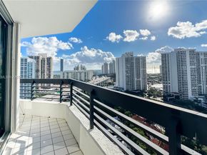 3500 Mystic Pointe Dr 2206, Aventura FL 33180