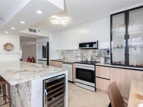 3500 Mystic Pointe Dr 2206, Aventura FL 33180