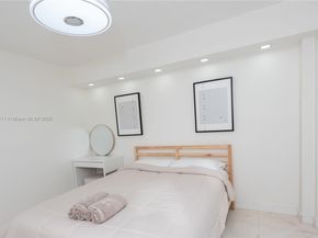 3500 Mystic Pointe Dr 2206, Aventura FL 33180