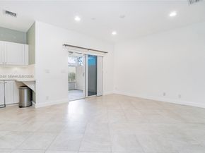 11425 NW 34th Pl, Sunrise FL 33323