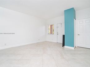 11425 NW 34th Pl, Sunrise FL 33323