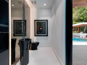 941 NE 92nd St, Miami Shores FL 33138