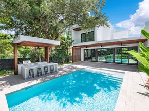 941 NE 92nd St, Miami Shores FL 33138