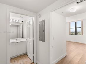 888 S Douglas Rd PH01, Coral Gables FL 33134