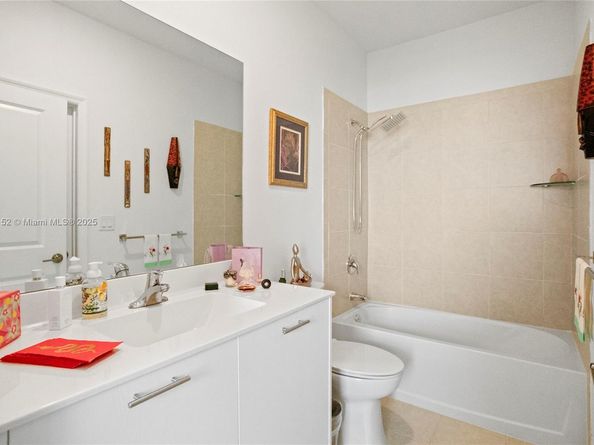 12317 NW 23rd Ct, Miami FL 33167