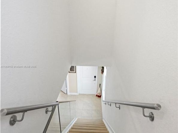 12317 NW 23rd Ct, Miami FL 33167