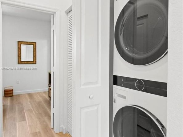 12317 NW 23rd Ct, Miami FL 33167