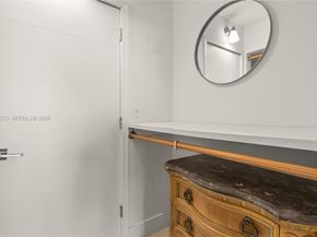 2861 Leonard Dr F311, Aventura FL 33160