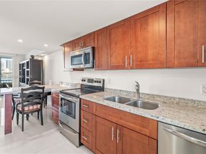 2861 Leonard Dr F311, Aventura FL 33160