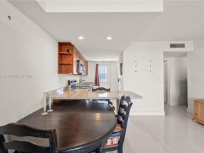 2861 Leonard Dr F311, Aventura FL 33160