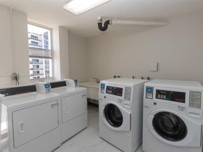11 Island Ave 1709, Miami Beach FL 33139