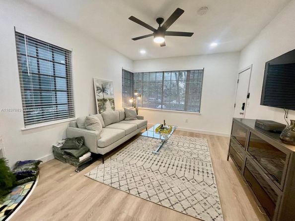936 Pennsylvania Ave 101, Miami Beach FL 33139