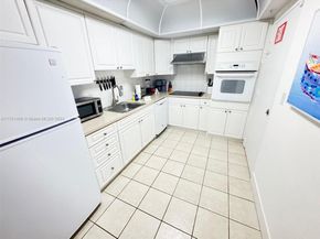 3901 S Ocean Dr 3Y, Hollywood FL 33019