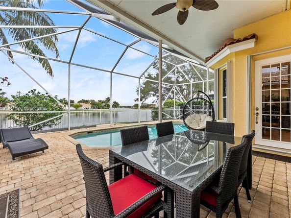 3482 Coco Lake Dr, Coconut Creek FL 33073