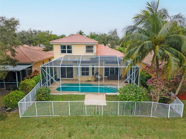 3482 Coco Lake Dr, Coconut Creek FL 33073